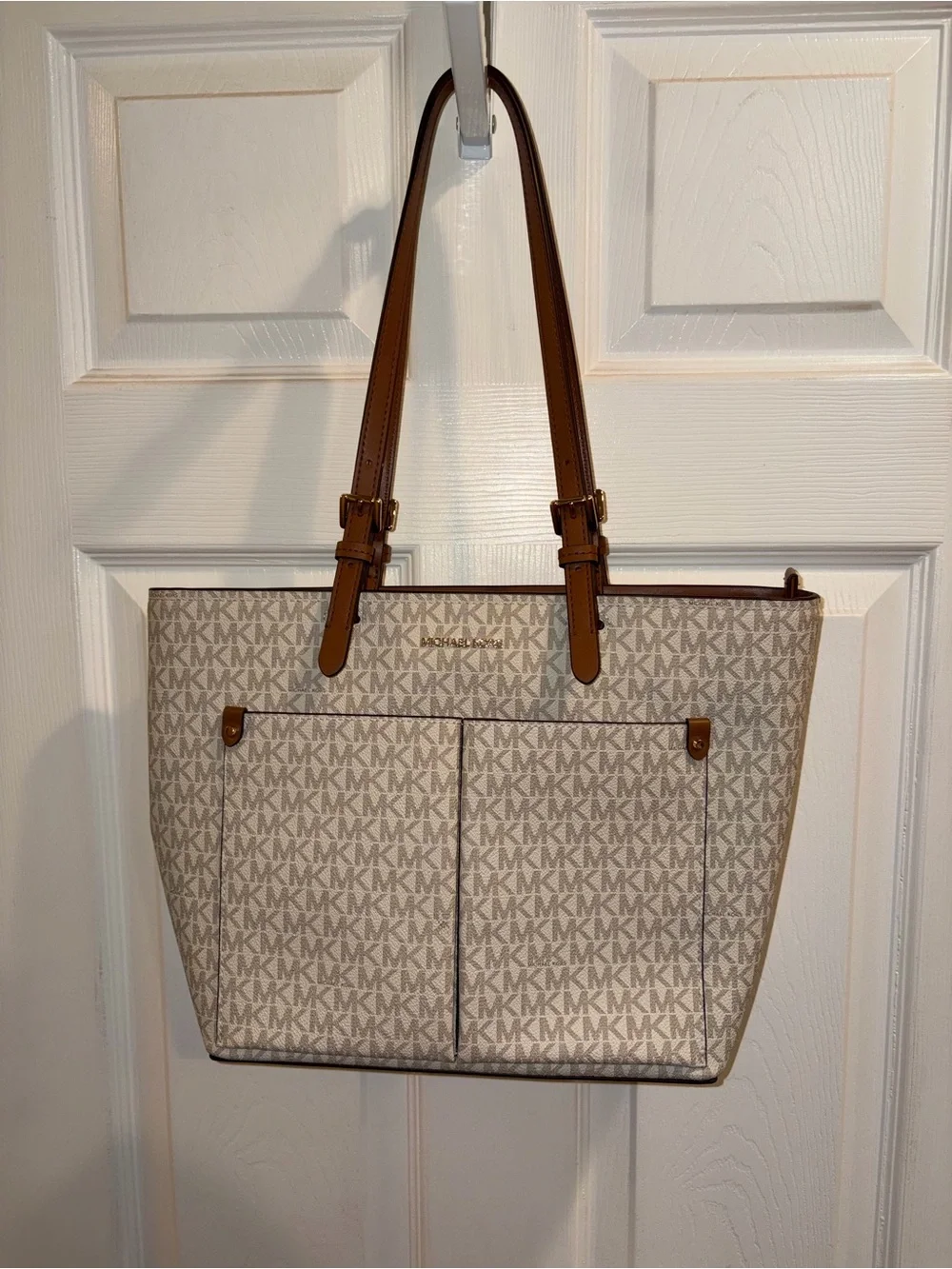Michael Kors Jet Set Signature Tote - Vanilla/Tan - Excellent Condition